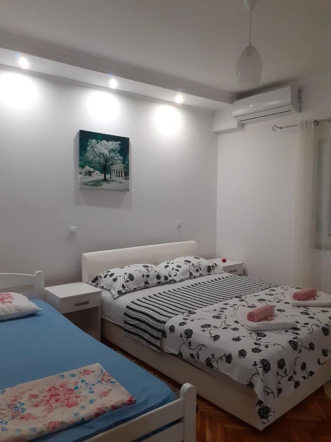 Apartmani Bridge 特雷比涅 外观 照片