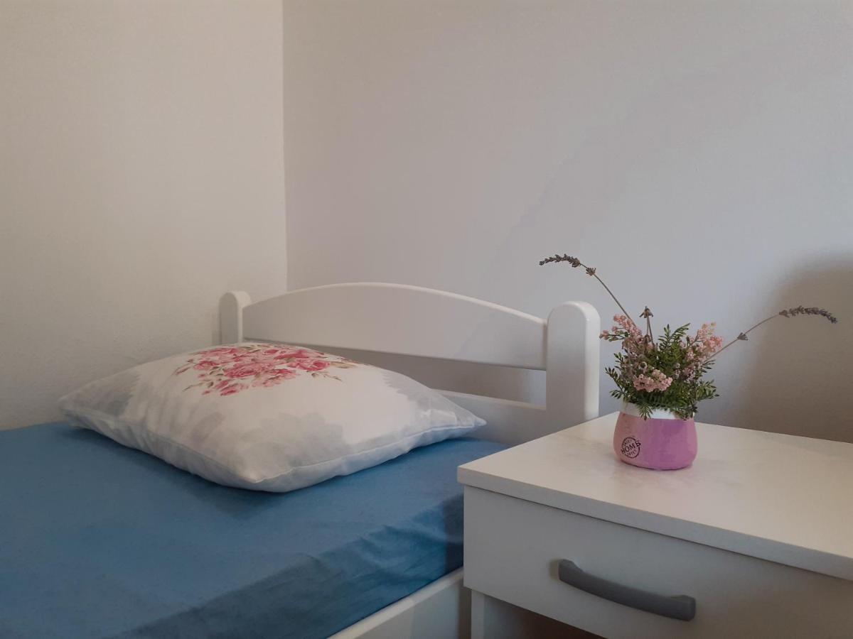 Apartmani Bridge 特雷比涅 外观 照片